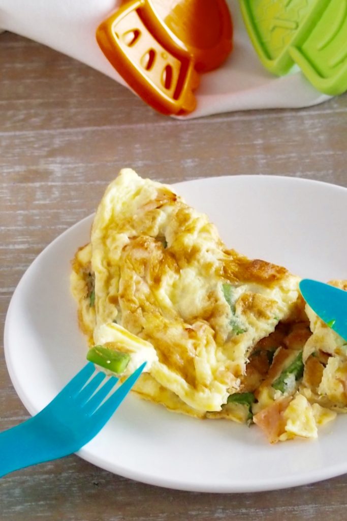omelet-met-gerookte-zalm-en-groene-aspergetips